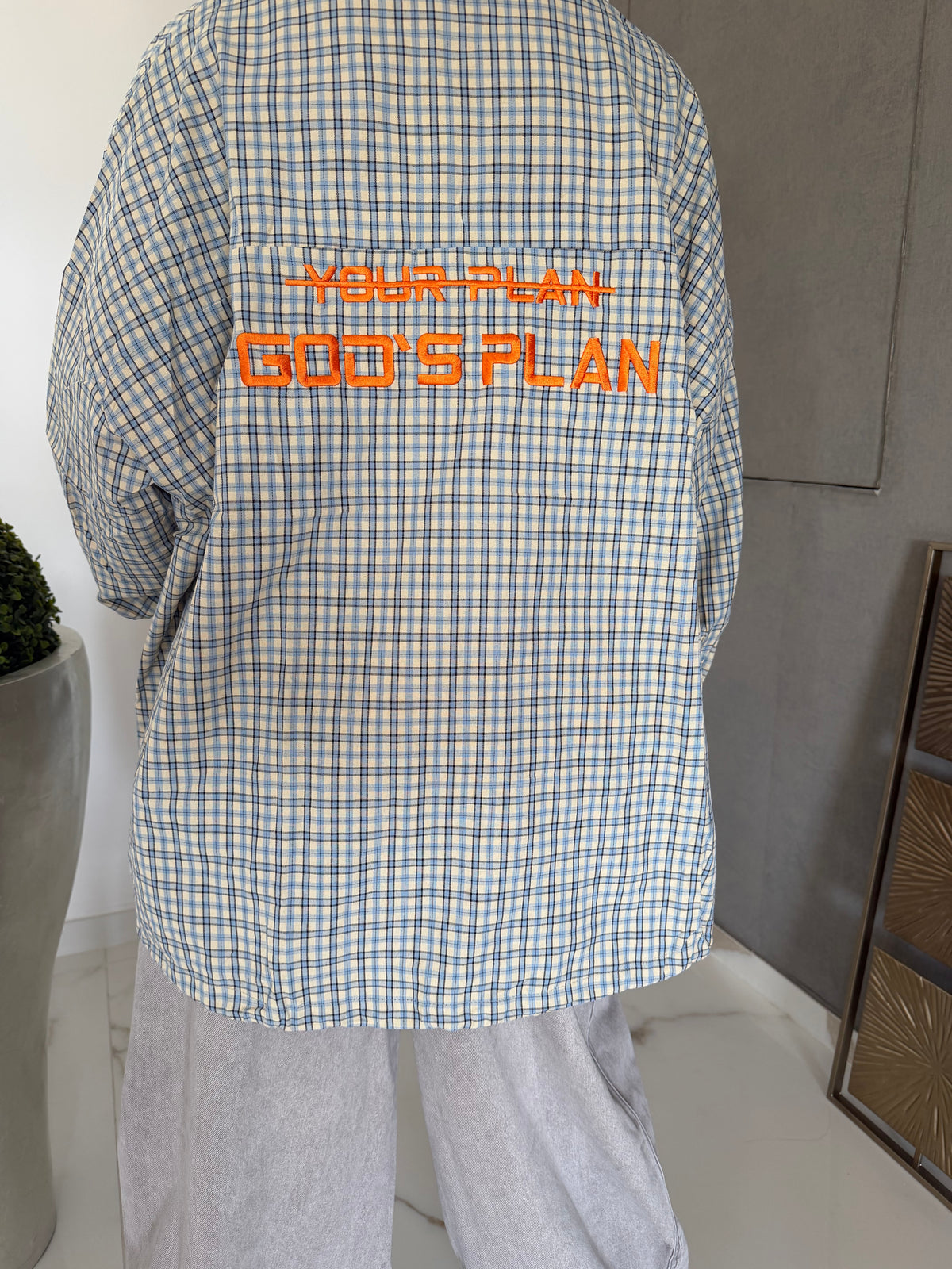 Camicia gold’s plan