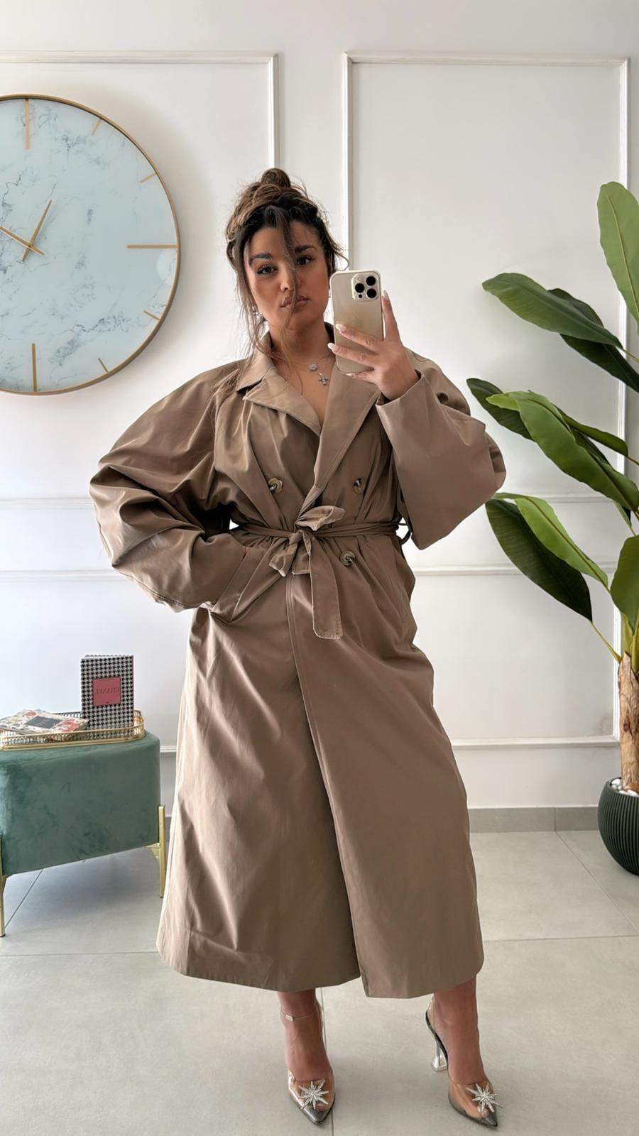 Trench lungo maniche over