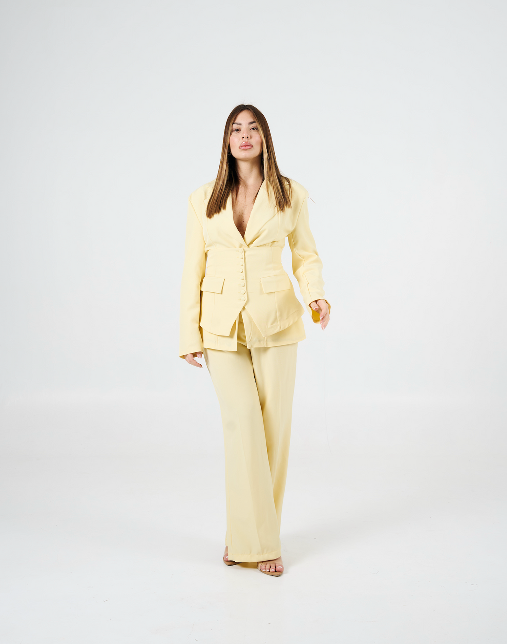 Tailleur tre pezzi giallo